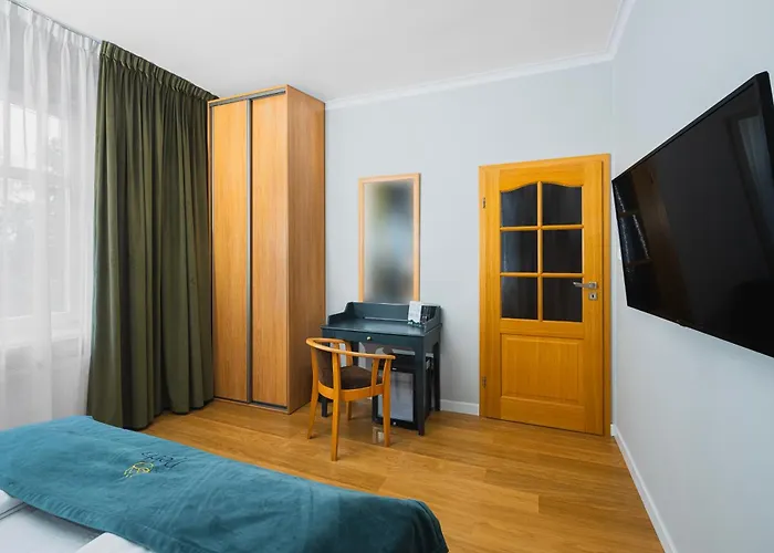 Perla Sudetow By 3* كارباش