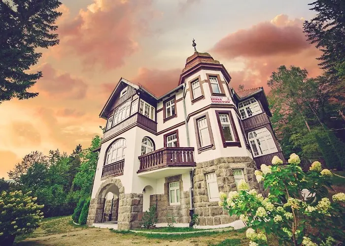 Perla Sudetow By 3* كارباش